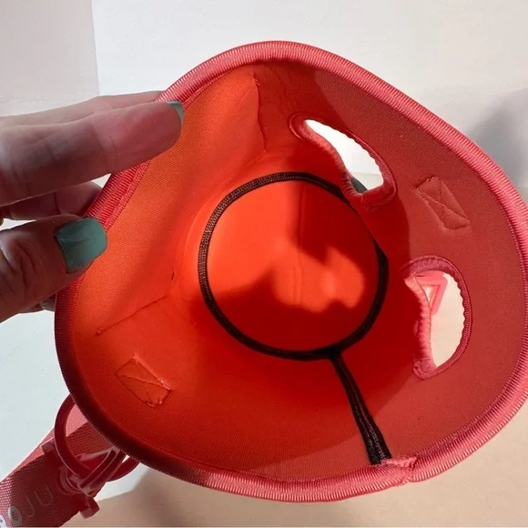 Hydro Jug 73 oz Coral With Removable Green/Coral Sleeve Detachable Adjust Strap - Picture 6 of 13